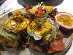 烟熏三文鱼班尼迪蛋-BE BRIGHT KITCHEN(正佳广场店)