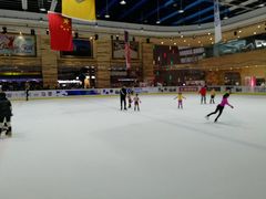-冠军冰场(环球中心店)