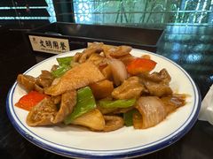 洋葱炒大肠-咸亨酒店•非遗绍兴菜•中华老字号(堂吃餐厅)