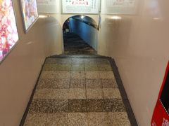-洞庭洲·防空洞火锅·烧烤·铜锅涮肉(新百广场店)