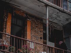 -绳金塔