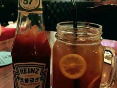 -Hooley's活利仕西餐厅(珠江新城店)