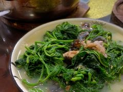 -银峰农庄·特色烧鸡·鲜无花果浸鸡