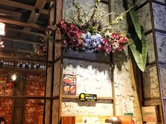 -玛格萝妮(汇智国际商业中心店)