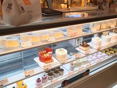 面包甜点陈列柜-BreadTalk面包新语·烘焙蛋糕(高德置地春广场店)