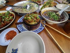 -杨三娘跷脚牛肉(羊子山西路店)