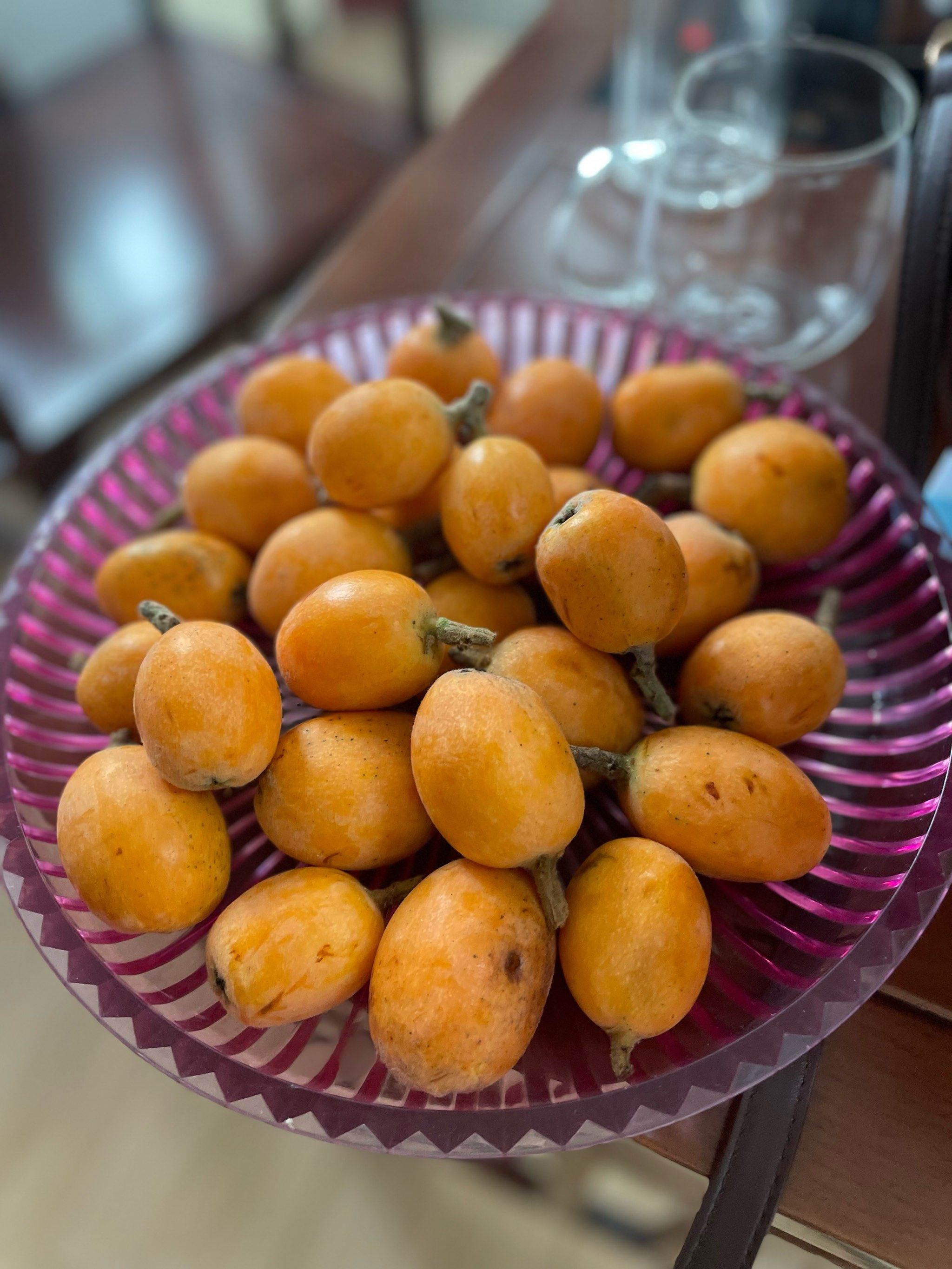 三潭枇杷真的贼甜啊～树上熟系列