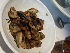 -Erman岩烧牛排(虹桥南丰城店)