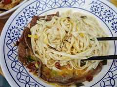 -李与白包子铺(桐梓林店)
