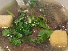 -佬钱湾仔(衣裳街店)