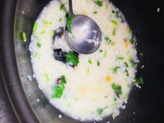 锅底海鲜粥-三个渔夫·蒸汽海鲜(小白楼店)