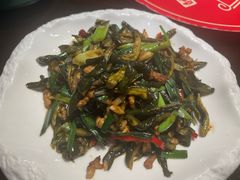 -魏铭鱼头捞饭(晋阳路店)