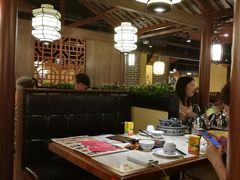 卡座-百年恒益烧腊海鲜酒家·非遗传承(广州黄埔店)