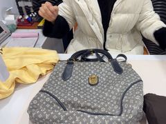 -聚云奢二手奢侈品黄金手表包包回收·中古店(中福城店)