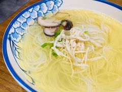 -二孃鸡爪爪(东风路总店)