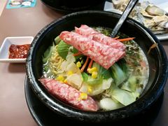 -灵芝妹子海鲜米线(香炉礁山姆店)