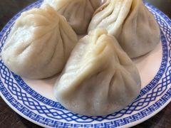 -笑来喜馄饨小笼工坊(通扬路店)