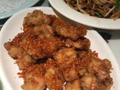 -新大咀港式茶餐厅(宝山万达店)