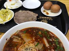 -马德元纯汤牛肉面(太奥广场店)