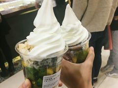 -三佰瑞冻酸奶(凯德MALL店)