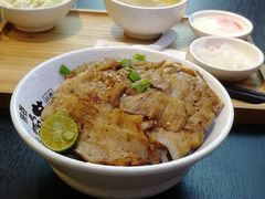 -熊吞·大碗丼烧肉饭(济宁万达广场店)