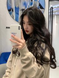 -丝语萱形象
