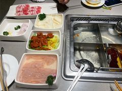 -海底捞火锅(旭辉MALL店)