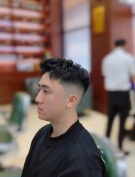 -尼特斯男士发型馆
