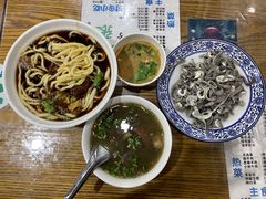 -东兴顺爆肚张