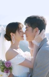 -雪中彩影婚纱摄影·微光艺术中心