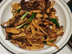 -阿娜尔·新疆菜(宜家荟聚中心店)