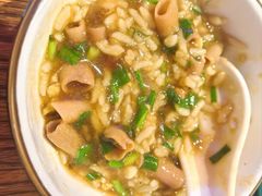 -蚝堡海鲜·威海菜·海肠捞饭·烧烤·亚洲吃蚝公司(幸福门店)