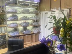 -爱革·奢品·鞋包·衣物·家居(博荟广场店)