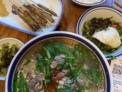 -云阿蛮云南生烫牛肉米线(奉贤路店)