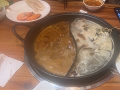 -香逸山自助火锅