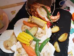 -水桶王国主题餐厅·聚会·生日派对·亲子活动·家庭套餐(亚龙湾希尔顿店)