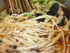 -喝丢一只鞋海鲜烧烤·海肠捞饭(东关街店)