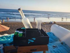 -FINNS Beach Club
