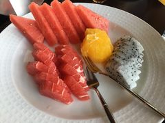 -湖景知味西餐厅•自助餐• 轻食(南京金茂威斯汀大酒店)