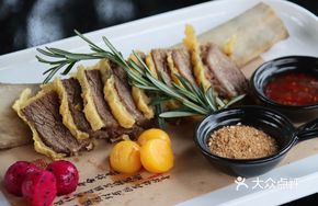 Secret-Recipe Beef Ribs