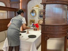 -马克西姆俄罗斯餐厅(通亚街店)