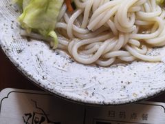 -花溪巷牛肉粉(泉城路店)
