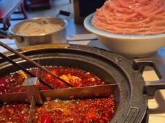 -爱你您·自家鱼塘·活水喷泉鱼火锅(八里店)
