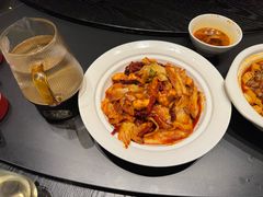 -艳阳天民俗村(公园路店)