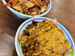 -陆长玖古法猪脚饭(玄风桥店)