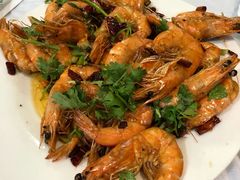 -宾朋海鲜特色美食餐厅·纯手工鲅鱼水饺(兴海路店)