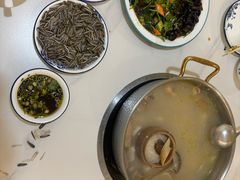 -朴小妹人参鸡汤火锅(长白山万达店)