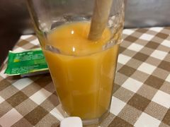 -新大咀港式茶餐厅(宝山万达店)