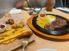 餐具摆设-菲滋意式餐厅(温岭银泰城店)