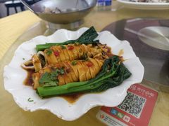 吊烧鲜鱿鱼筒-肥姐美食(同福中路店)